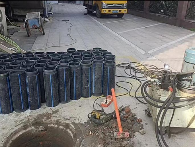 江边乡PE置换管厂家 DN315置换管 非开挖管短管置换